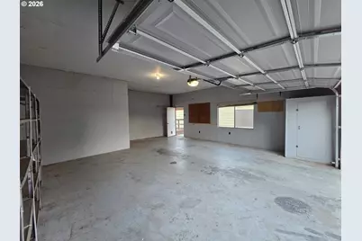 3610 NW Broad St, Roseburg, OR 97471 - Photo 31