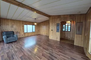 3610 NW Broad St, Roseburg, OR 97471 - Photo 9