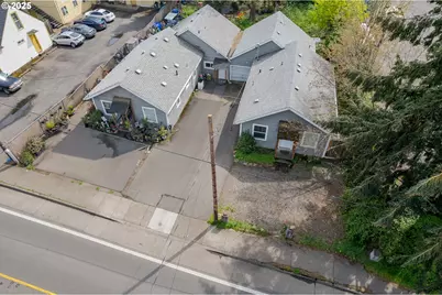 2156 Roosevelt Blvd, Eugene, OR 97402 - Photo 3