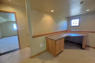 2640 NE Cole Ave, McMinnville, OR 97128 - Photo 27