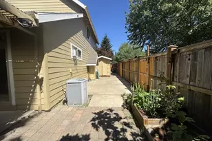 2640 NE Cole Ave, McMinnville, OR 97128 - Photo 5