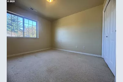 2640 NE Cole Ave, McMinnville, OR 97128 - Photo 29