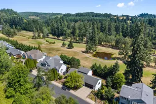 720 Holly Ave, Cottage Grove, OR 97424 - Photo 39