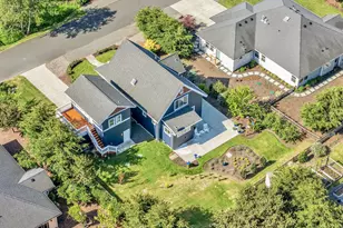 704 10th St, Gearhart, OR 97138 - Photo 43