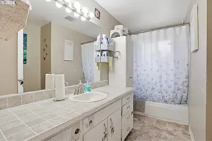 12815 NE 13th Ave, Vancouver, WA 98685 - Photo 13
