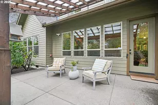 15915 Waluga Dr, Lake Oswego, OR 97035 - Photo 37