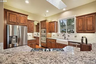 15915 Waluga Dr, Lake Oswego, OR 97035 - Photo 15