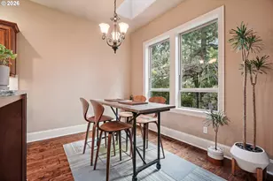 15915 Waluga Dr, Lake Oswego, OR 97035 - Photo 13