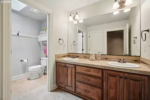 15915 Waluga Dr, Lake Oswego, OR 97035 - Photo 35