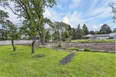 315 N Vernonia Rd, Saint Helens, OR 97051 - Photo 29