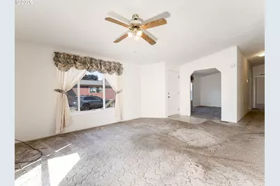 15100 NE 34th St, Vancouver, WA 98682 - Photo 9