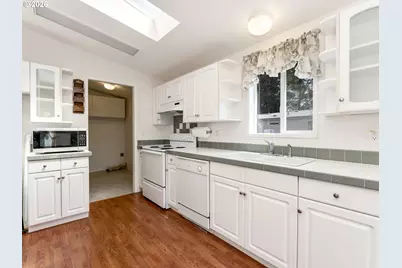 15100 NE 34th St, Vancouver, WA 98682 - Photo 17