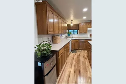 [Address not provided], Brownsville, OR 97327 - Photo 11