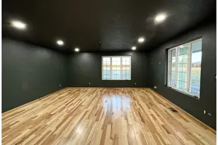 [Address not provided], Brownsville, OR 97327 - Photo 3