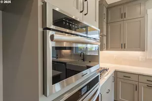 1918 S Holly St, Canby, OR 97013 - Photo 11