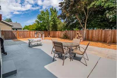 1191 Heathman Dr, Eugene, OR 97402 - Photo 31