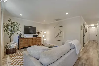 593 SW 207th Ave, Beaverton, OR 97006 - Photo 11