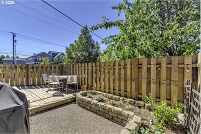 593 SW 207th Ave, Beaverton, OR 97006 - Photo 27