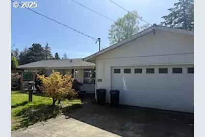 5590 S Shore Dr S, Florence, OR 97439 - Photo 1