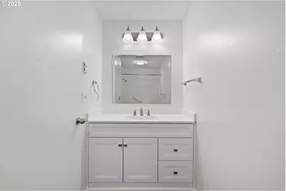 4883 Elderberry Loop, Springfield, OR 97478 - Photo 21