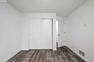 4883 Elderberry Loop, Springfield, OR 97478 - Photo 17