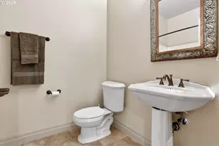 10147 NW Skyline Heights Dr, Portland, OR 97229 - Photo 21