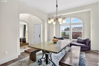 10147 NW Skyline Heights Dr, Portland, OR 97229 - Photo 5