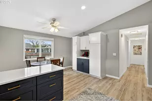 9313 NE 82nd Cir, Vancouver, WA 98662 - Photo 11