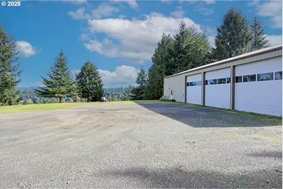 63011 Isthmus Heights Rd, Coos Bay, OR 97420 - Photo 5