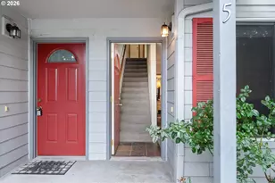 697 32nd St, Washougal, WA 98671 - Photo 3