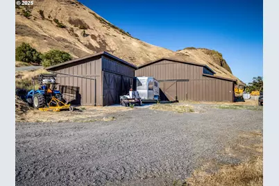 8919 Hwy 14, Wishram, WA 98673 - Photo 13