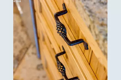 8919 Hwy 14, Wishram, WA 98673 - Photo 37