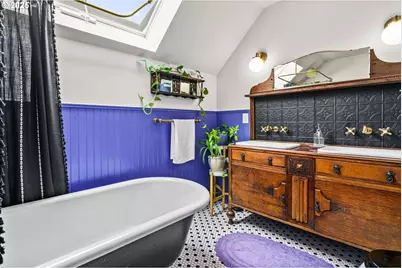 409 N 8th St, Cottage Grove, OR 97424 - Photo 29