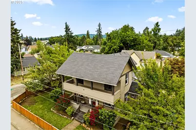 409 N 8th St, Cottage Grove, OR 97424 - Photo 45