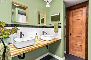 409 N 8th St, Cottage Grove, OR 97424 - Photo 19