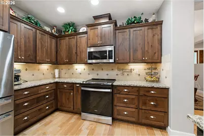 36806 NE Holling Ave, La Center, WA 98629 - Photo 17