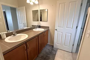565 NW Lost Springs Terrace, Portland, OR 97229 - Photo 13