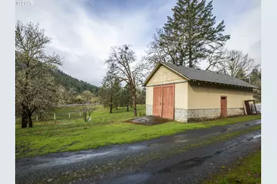 3866 Placer Rd, Wolf Creek, OR 97497 - Photo 41