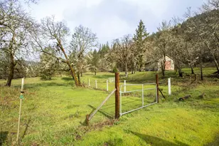 3866 Placer Rd, Wolf Creek, OR 97497 - Photo 37