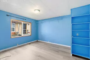 23200 NE Sandy Blvd, Troutdale, OR 97060 - Photo 23