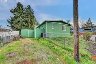 23200 NE Sandy Blvd, Troutdale, OR 97060 - Photo 9