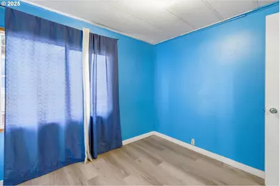 23200 NE Sandy Blvd #77, Troutdale, OR 97060 - Photo 29