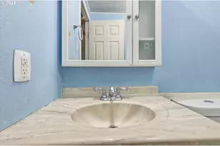 23200 NE Sandy Blvd, Troutdale, OR 97060 - Photo 33