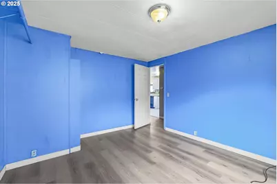 23200 NE Sandy Blvd #77, Troutdale, OR 97060 - Photo 25