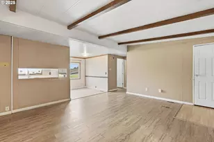 23200 NE Sandy Blvd, Troutdale, OR 97060 - Photo 13