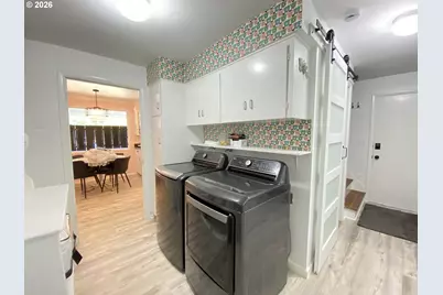 2872 Suffolk Ct, Eugene, OR 97401 - Photo 17