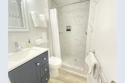 2872 Suffolk Ct, Eugene, OR 97401 - Photo 29