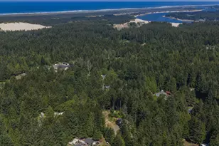 85210 Denton's Way, Florence, OR 97439 - Photo 21