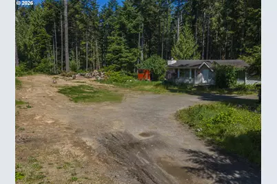 85210 Dentons Way, Florence, OR 97439 - Photo 15