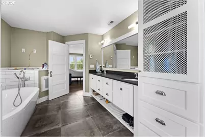 33151 Bonneville Dr, Scappoose, OR 97056 - Photo 19